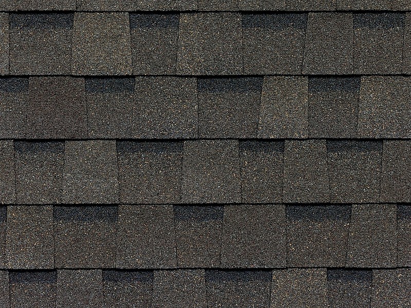 Atlas Pinnacle Pristine shingle in Weathered Wood